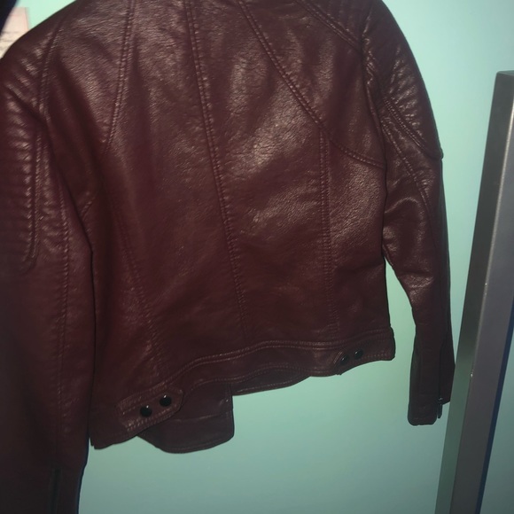 forever 21 burgendy leather jacket - Picture 2 of 2